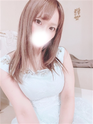 新人くれあティアラ