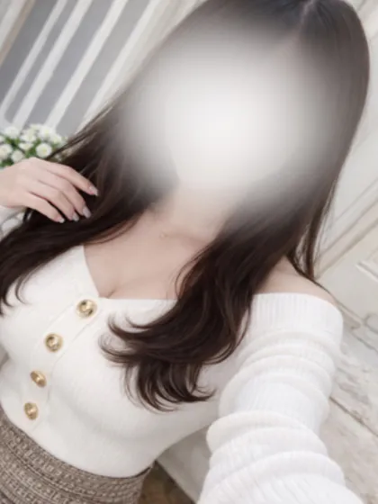 ［新人］りなMA CHERIE（マ シェリ）