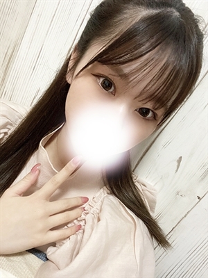 新人ろあティアラ