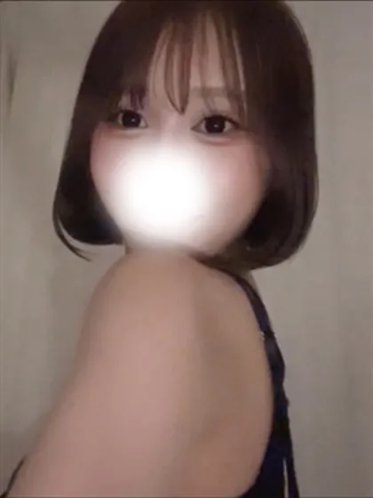 新人まなティアラ