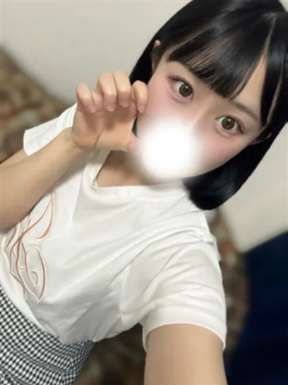 新人みねティアラ
