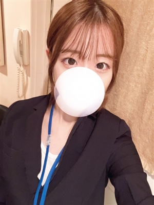 新人まひるティアラ