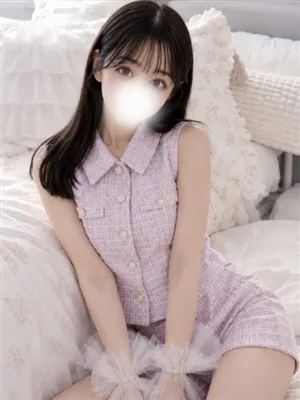 新人ゆうはティアラ