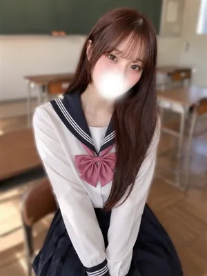 新人ことこティアラ