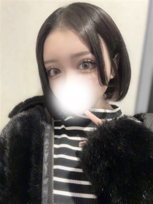 新人れいのティアラ