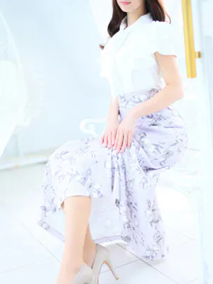 凛奈(りな)/グランドオペラ福岡