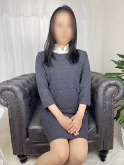 なぎさ【マダムコース】秘密の出張部屋