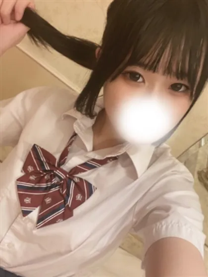 新人かずは/ティアラ