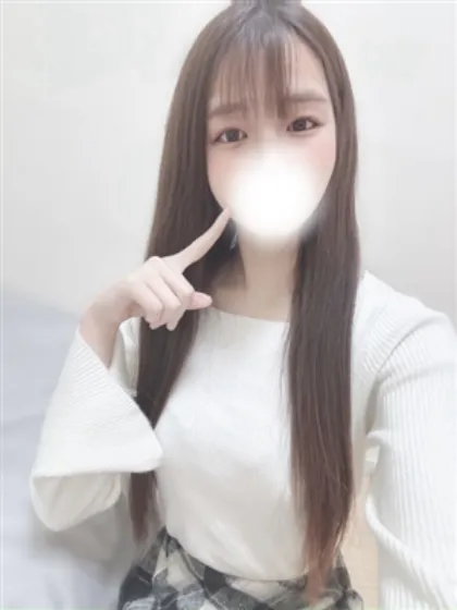 新人ゆめかティアラ