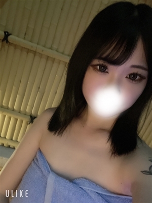 新人るきティアラ