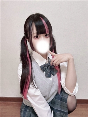 新人みあなティアラ