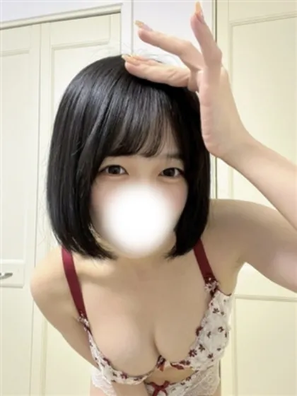 新人うづきティアラ