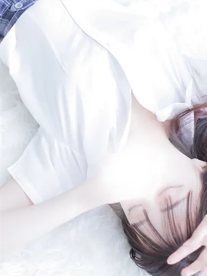 ユウナTWO×TOP-ツートップ-