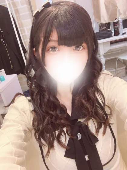 エレン/ONE KISS-ワンキス-