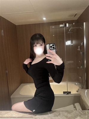 新人おとティアラ