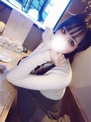 新人ここなティアラ