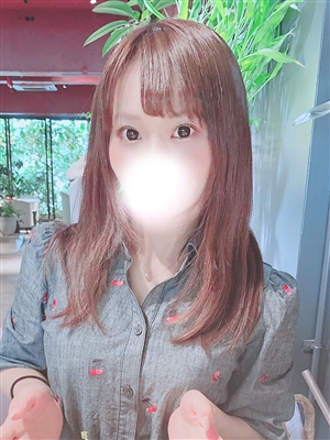 新人くれあティアラ