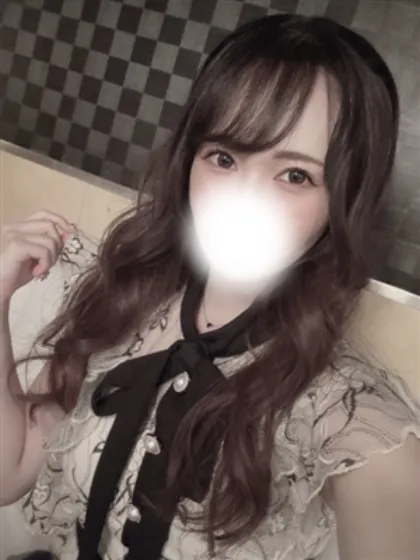 新人かなたティアラ