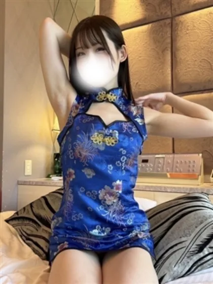 新人よづきティアラ
