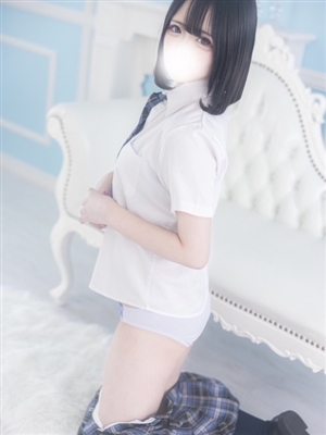 新人みかティアラ