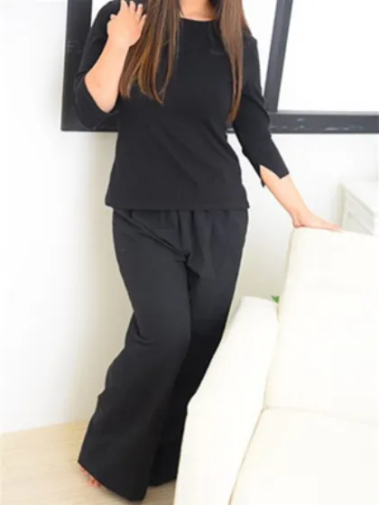 金城莉々(かなしろ　りり)出張回春エステ　ヴェントゥーラ（Ventura）