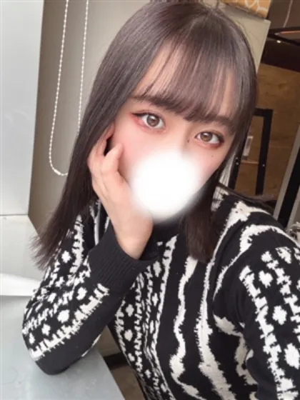 新人あいりティアラ