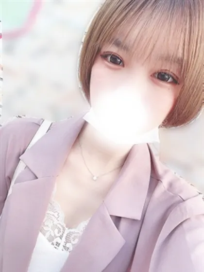 新人あまね/ティアラ