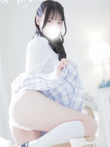 カレンTWO×TOP-ツートップ-