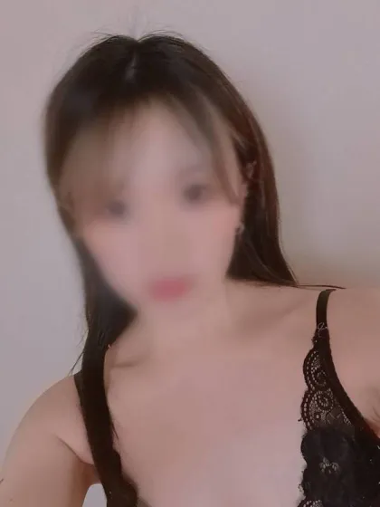 安田 ほのかELEGANCE