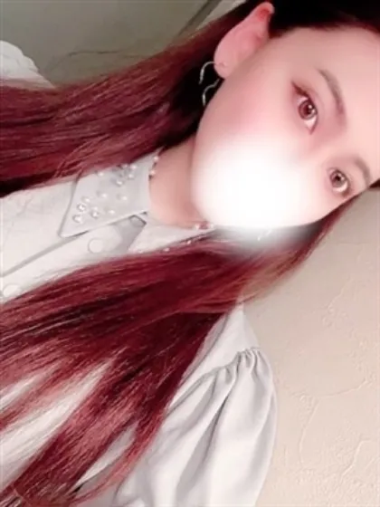 新人まゆティアラ