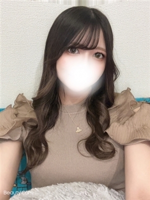 新人ゆりなティアラ