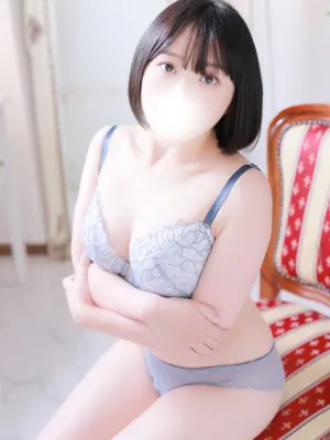 かすみ恋する人妻倶楽部