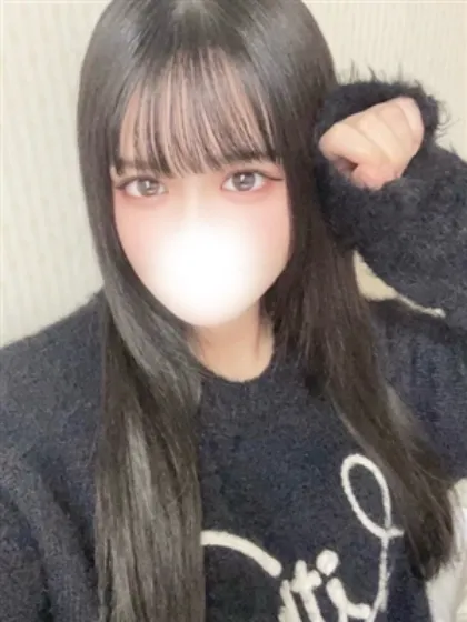 新人ゆずきティアラ