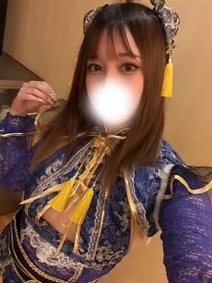 新人れのあティアラ