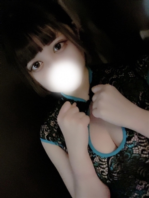 新人あまなティアラ