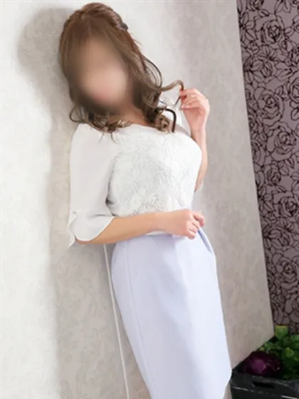 由佳-ゆか-人妻倶楽部　花椿盛岡店