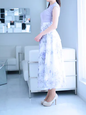 新人・花純(かすみ)/グランドオペラ福岡