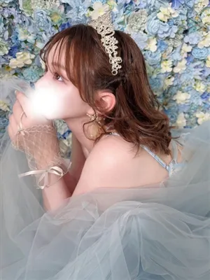 新人なつめティアラ