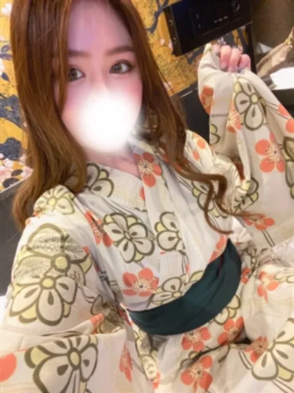 新人めぐりティアラ