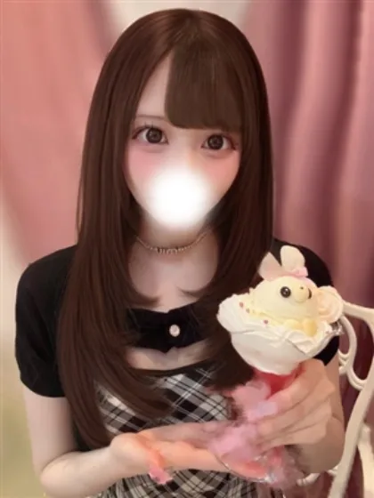新人ゆん/ティアラ