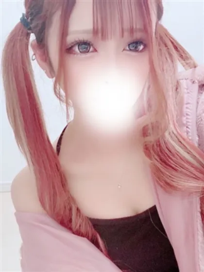 新人ゆいなティアラ