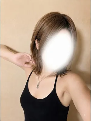 雫【しずく】恋する人妻倶楽部