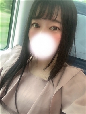 新人まりんティアラ