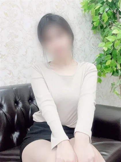 美波-みなみ-人妻倶楽部　花椿盛岡店