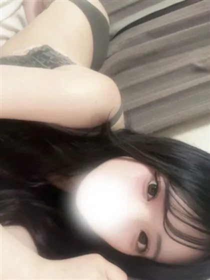 新人ももみティアラ
