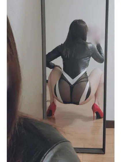 ゆら（新人痴女）おねえさん倶楽部