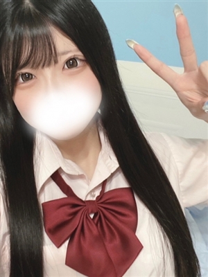 新人れいはティアラ