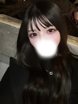 新人うれいティアラ