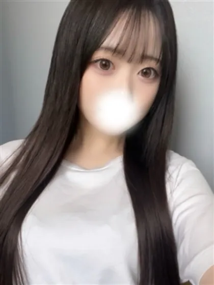 新人みゆか/ティアラ