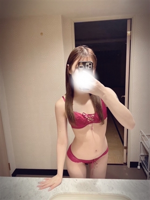 新人はるみティアラ